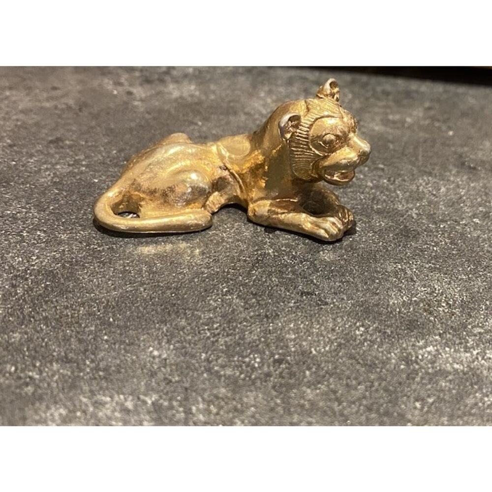 Vintage 1976 MMA metropolitan Museum Of Art Gold Plated Lion Figurine